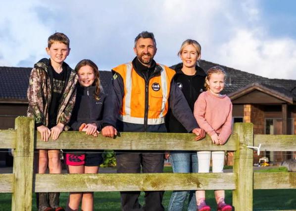 Welcoming the Lynskey's back to Ireland