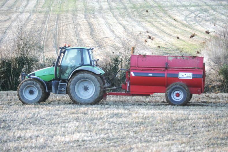 Ban on spreading farmyard manure until mid-January