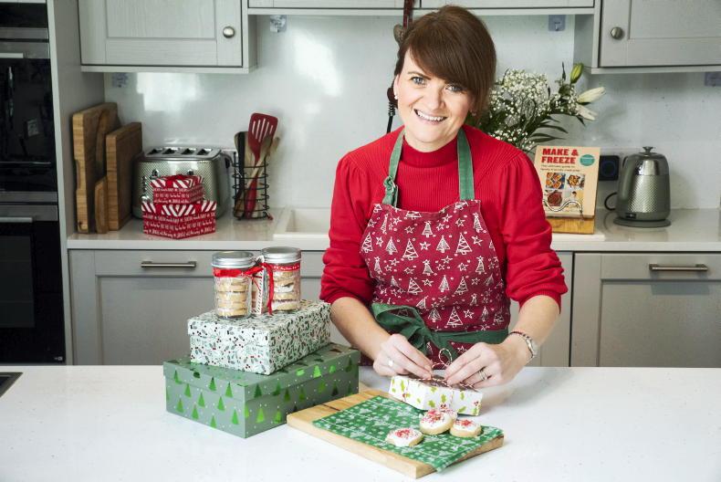 Christmas gifting: cakes from scratch, with love       