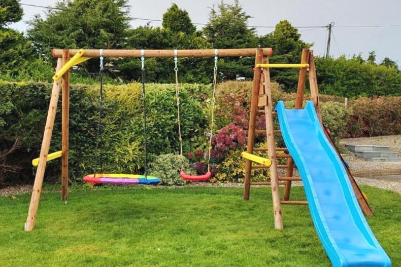 Perfect gifts for Santa’s little helpers 