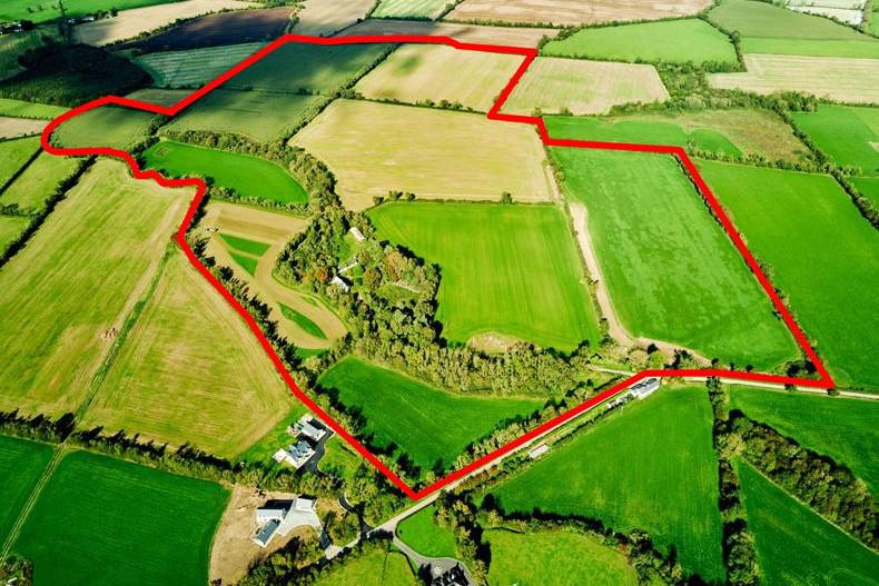 Royal County farm fetches €1.975m          