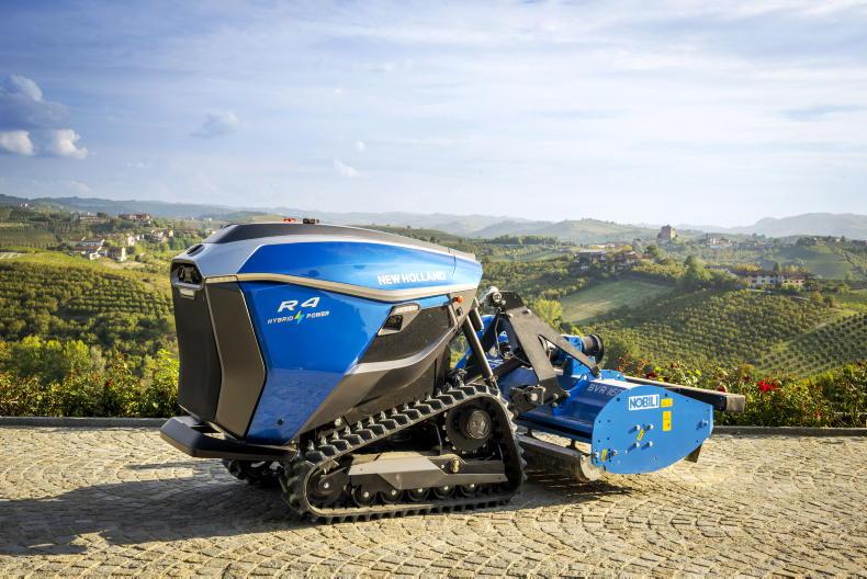 New Holland aims to address labour issues with R4 robots  