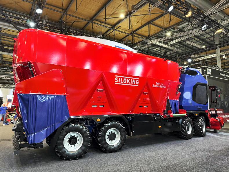 Siloking goes king size with 510hp self-propelled diet feeder
