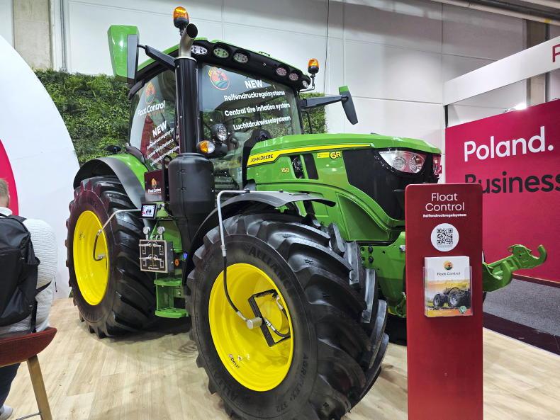 Agritechnica: tidy retrofit central tyre inflation system