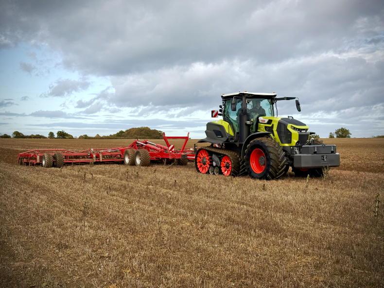 Claas hunts down high-horsepower tractor market with new Axion 9 