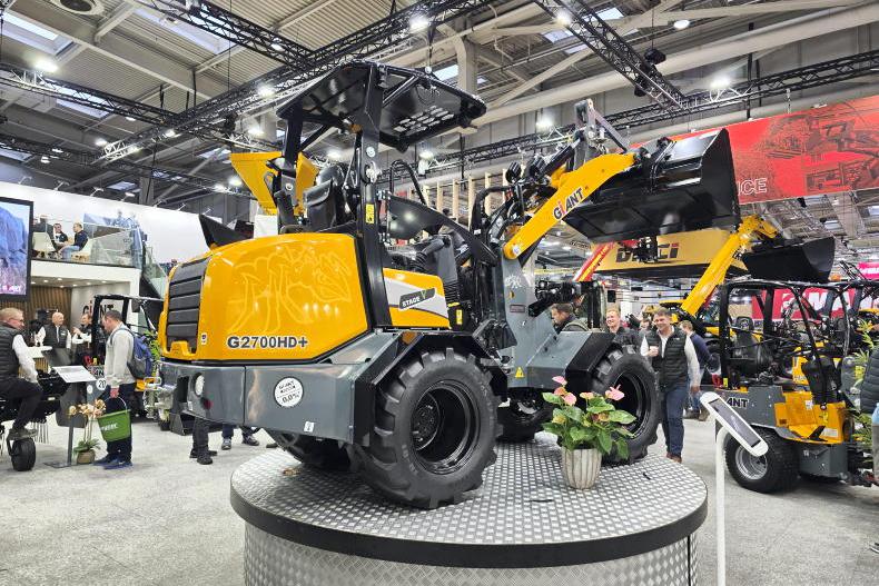 Giant Tobroco introduces new joystick steering option