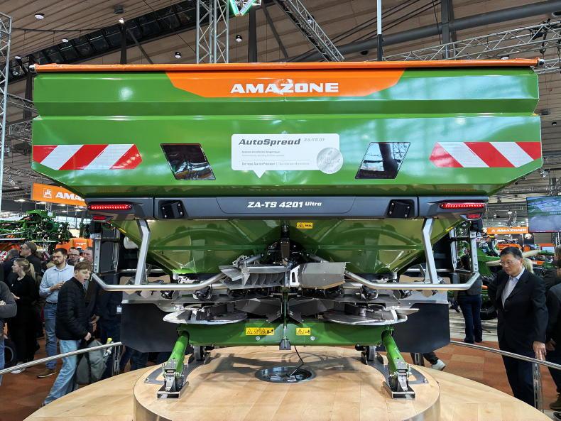 Fertiliser spreading developments at Agritechnica 