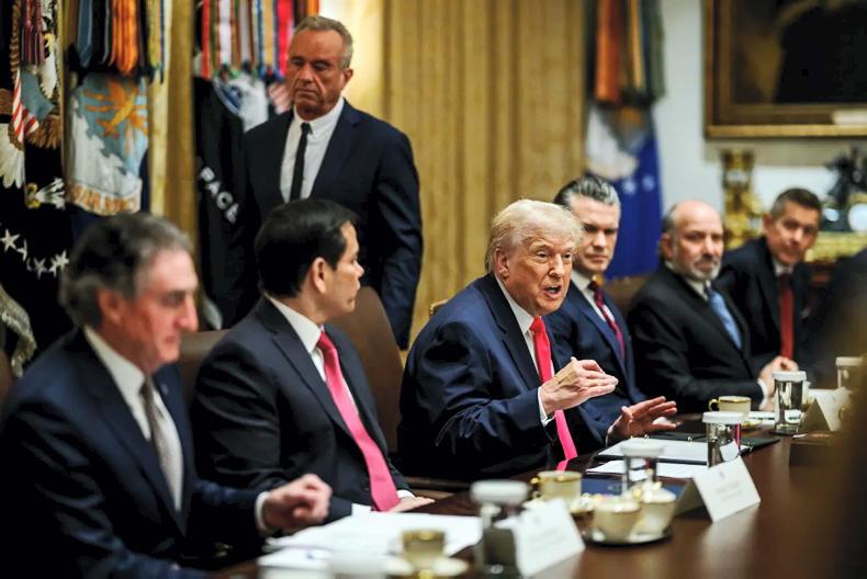 Trump delivers $12bn for US agriculture