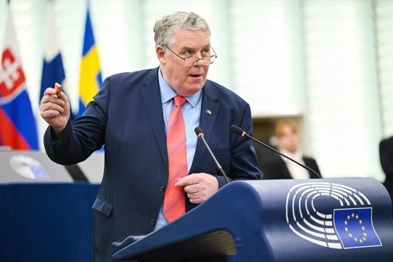 Up to 10,000 expected for monster anti-Mercosur protest in Athlone