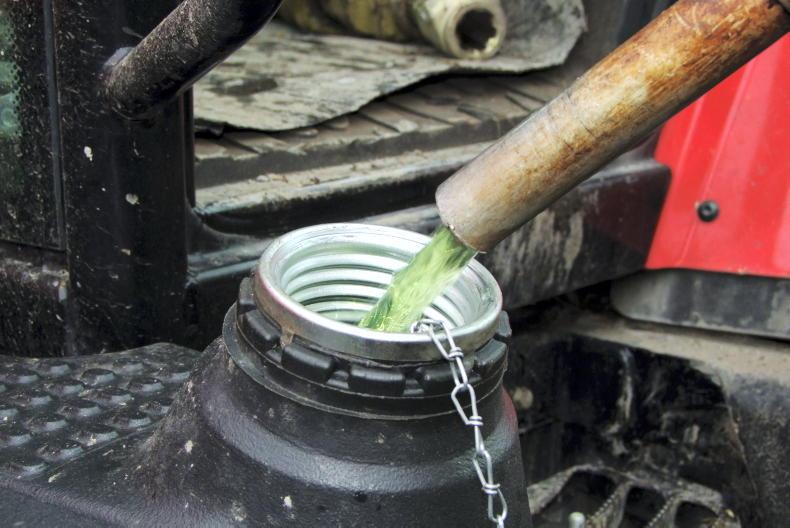 Green diesel hovers around €0.90/l