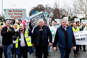 27,000 protesters in Athlone last weekend says Independent Ireland