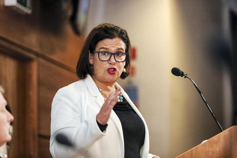 McDonald reiterates call for Murrin to resign