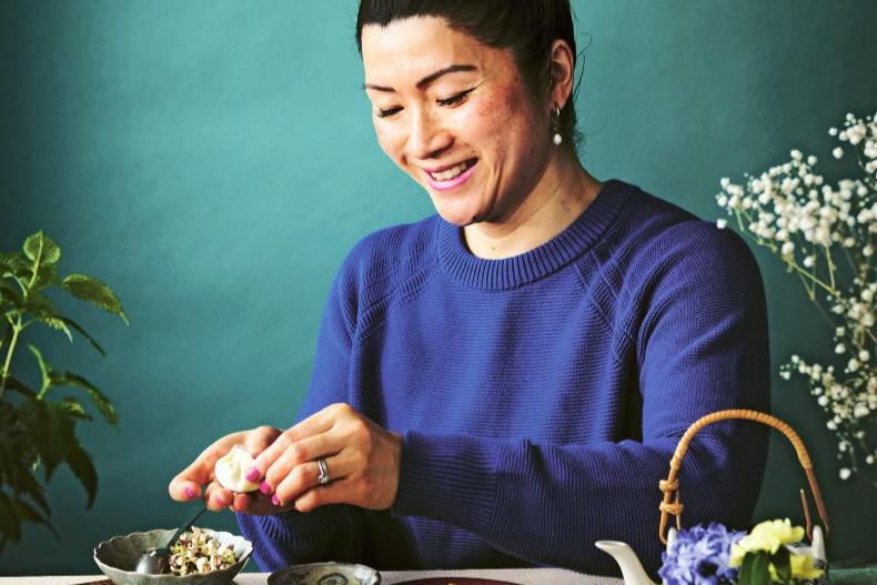 Bringing feasts to the table to mark Chinese New Year
 