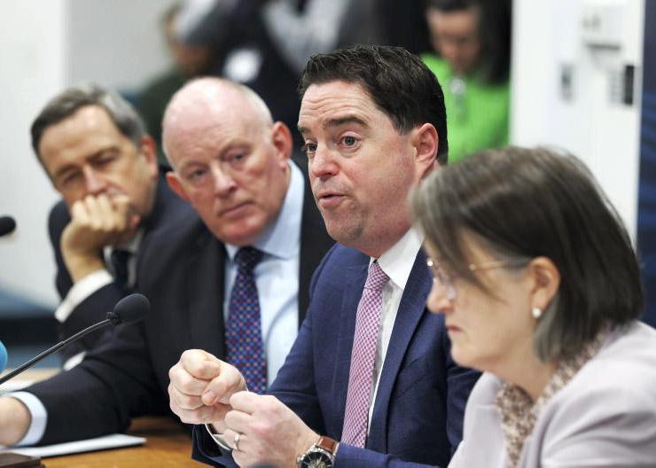 Rift between Minister Heydon and the IFA widens