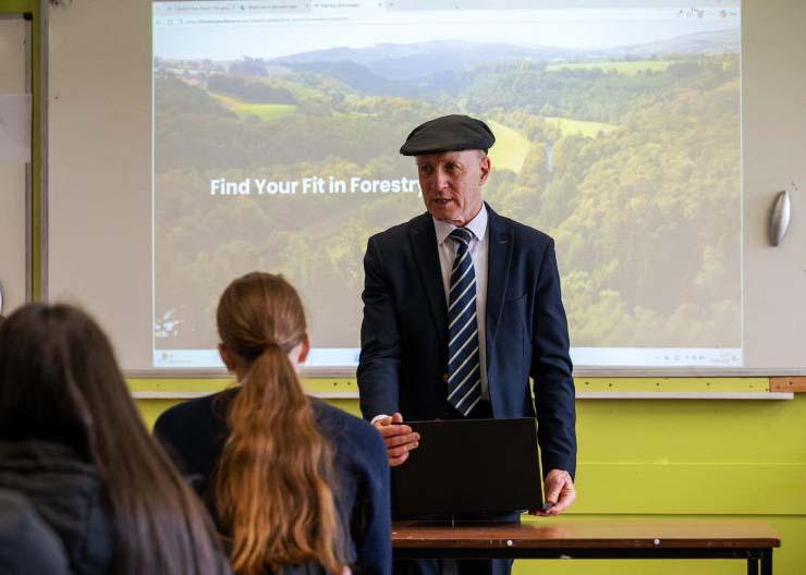 Minister urges students to consider forestry