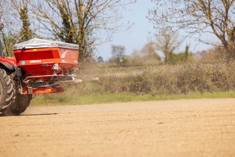 Gas and oil prices plunge as Trump postpones Iran strikes 