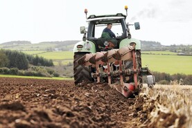 Weekend weather: mixed with some sunny spells and scattered rain