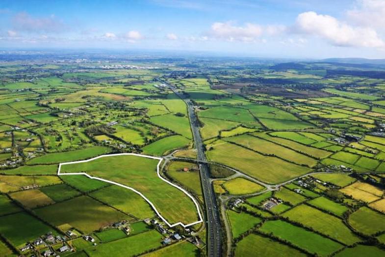 Prime Kildare land close to N7 set for public auction