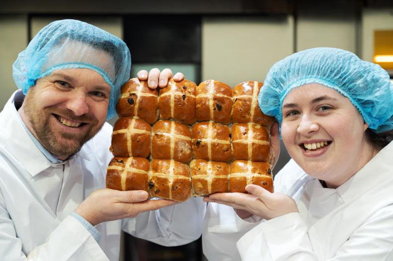 Hot cross bun tradition rises at McCloskey’s Bakery for Easter