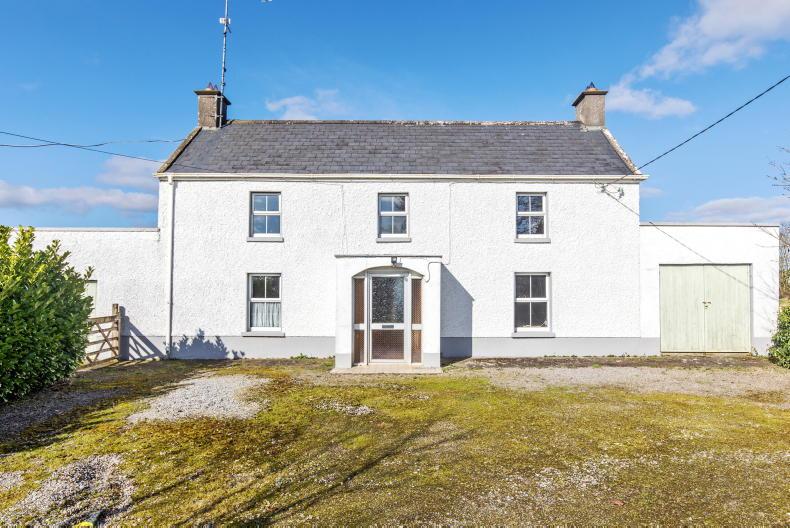 Westmeath farm with house and yard on 21.5ac for auction