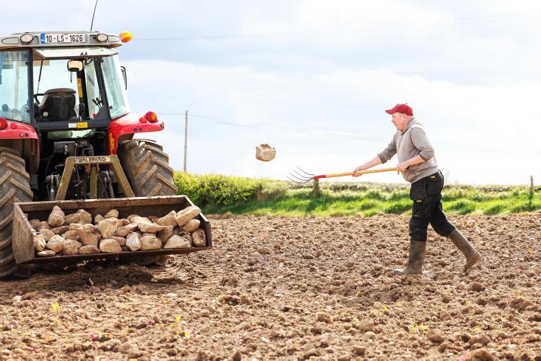 Tillage Management: is dry weather on the way for sowing?