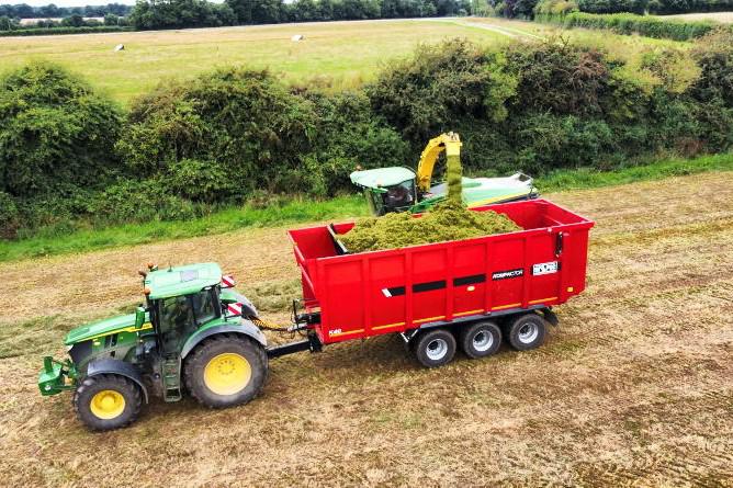 HiSpec to demo tri-axle Kompactor at Grass 2026