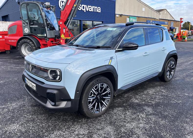 A trip down memory lane with Renault 4