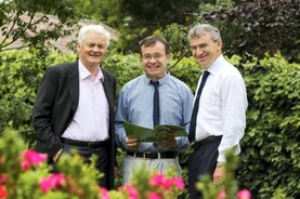 Dairy Management: midges that transfer bluetongue are active 