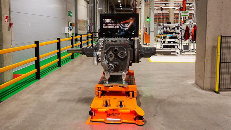 Valtra celebrates 1,000th CVT transmission built in Finland 