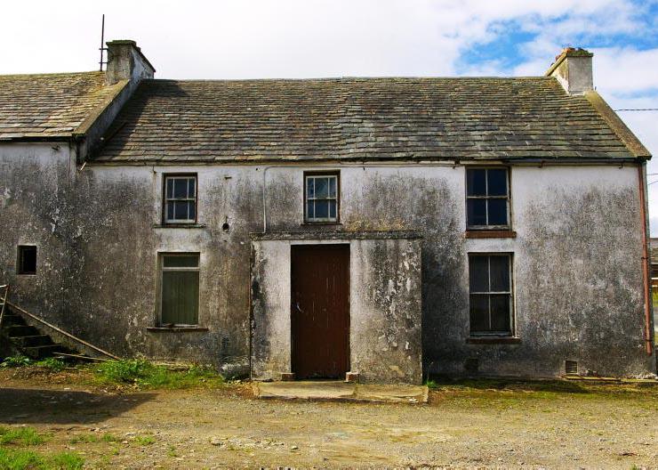 Colm McCarthy:  Policy silos are leading to housing sprawl