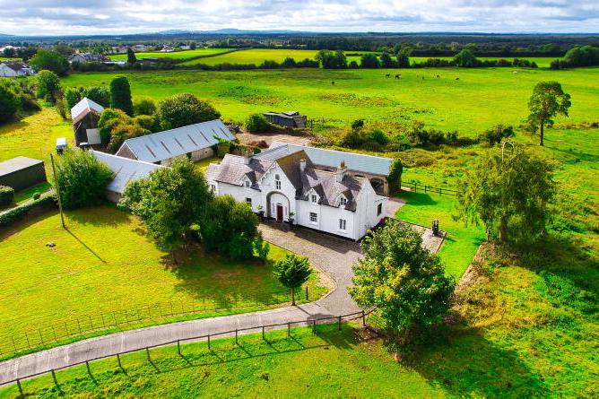 Ticknevin in Co Kildare ticks all the boxes for €1.2m