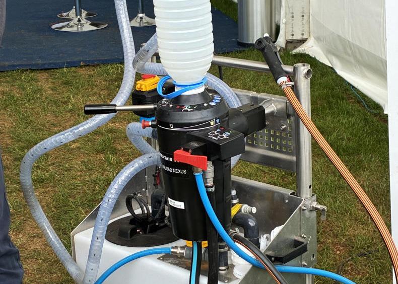 Cereals 2026: Closed Transfer System for handling sprays 
 
