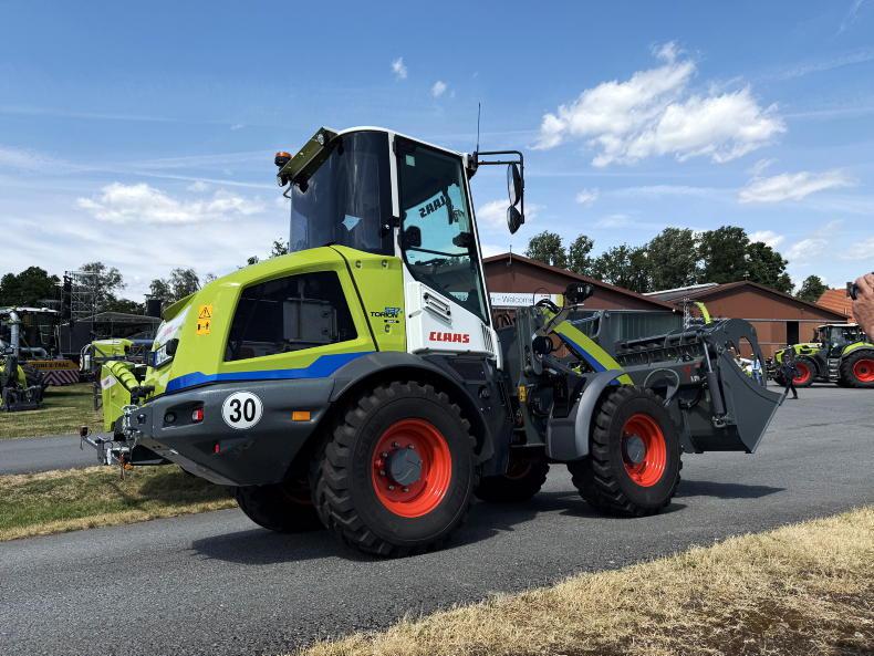 Claas launches first fully electric loader 