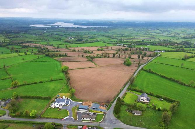 Co Longford 61ac roadside holding draws strong interest