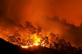 Farmers commended for efforts as Slievenamon fire continues to burn