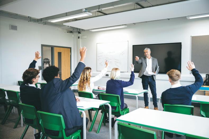 Back-to-school costs for secondary students top €1,200