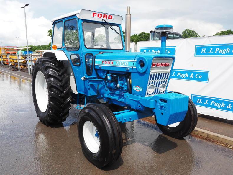 Vintage Ford 7000 sells for over €58,000 at auction