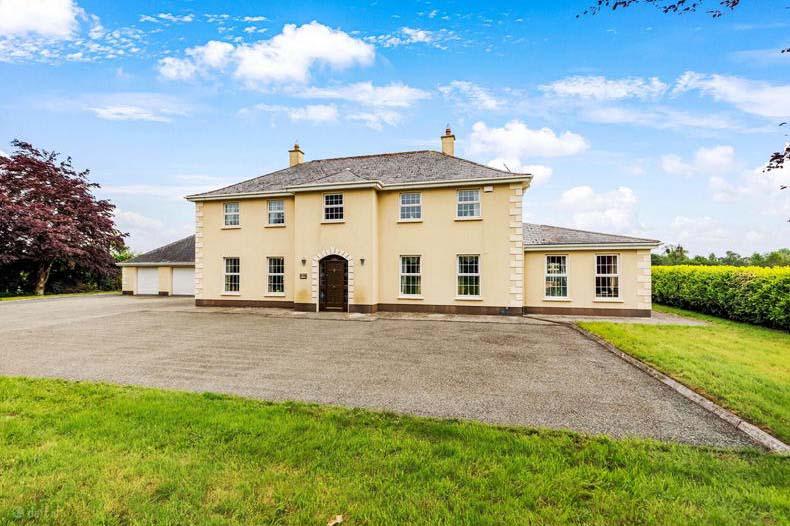 Royal Oak House in Co Kildare offers 23.5ac and seeks €1.05m