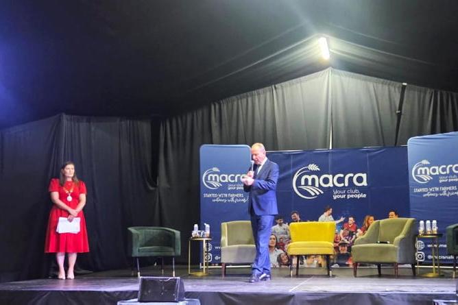 Government needs to 'wake up' - Macra president