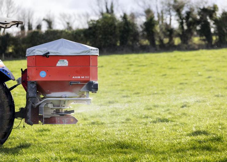 Tirlán offers interest-free credit on fertiliser