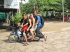 Met z\'n alle op een scooter! (ofry(israel), anna(finland) en wij..) past net :-)