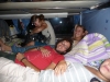 Onze nachtbus naar Pakse, lijkt wel een slaapfeestje:-)