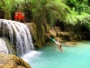 Gerben die het blauwe water induikt, Luang Prabang