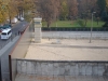 De muur was opgebouwd uit meer als alleen een muur.