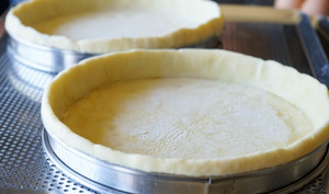 Foncer un cercle à pâtisserie