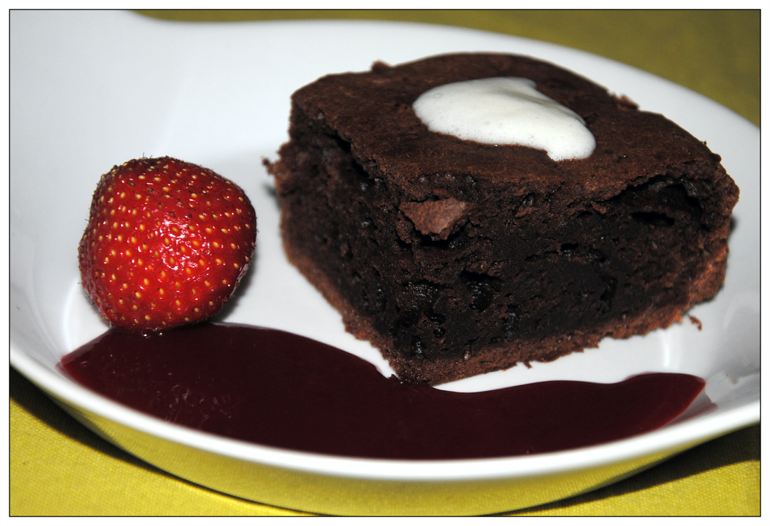 Moelleux Au Chocolat Fondant Et Coulis De Framboise Recette Par Creme De Sucre