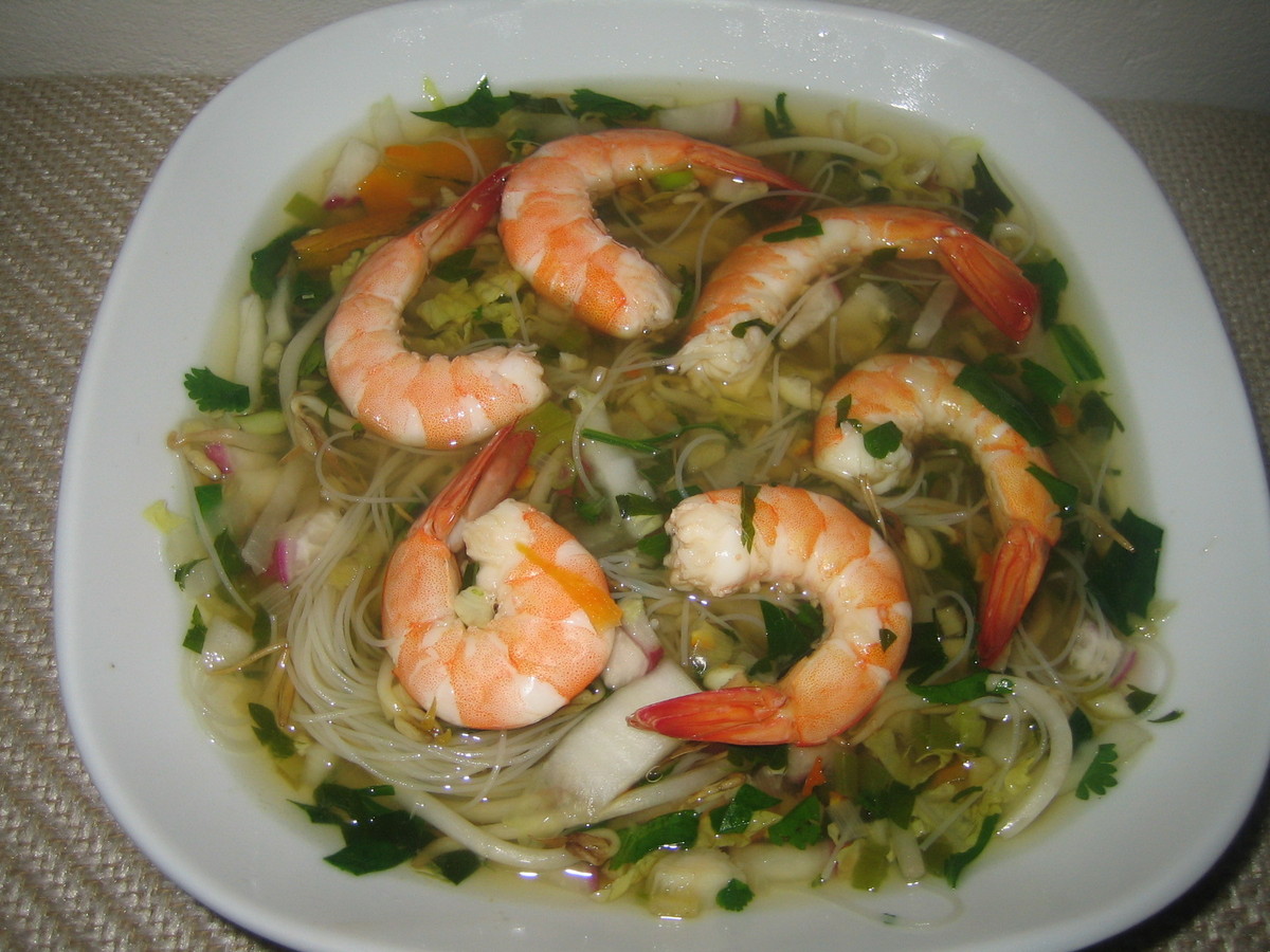 Soupe thaï aux crevettes, citronnelle et gingembre - Recette par emma.cuisine