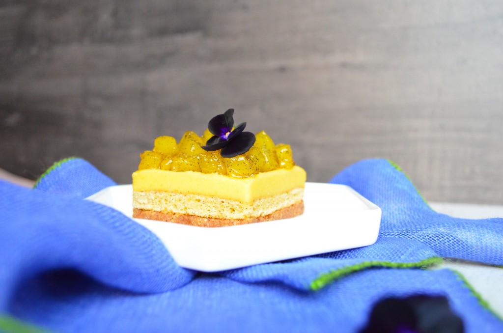 Entremets Exotiques Mangue Et Ananas Recette Par Paris D Epices