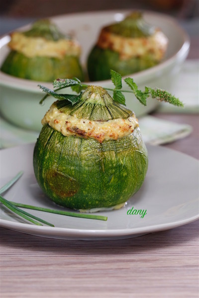 Courgettes Farcies Au Poulet Et Feta Recette Par Epicetout