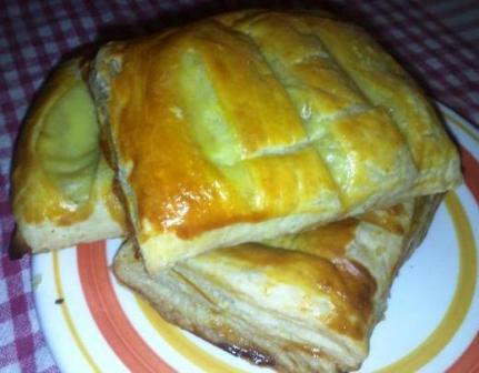 Feuilletes A La Creme Patissiere Vanillee Recette Par Appetio